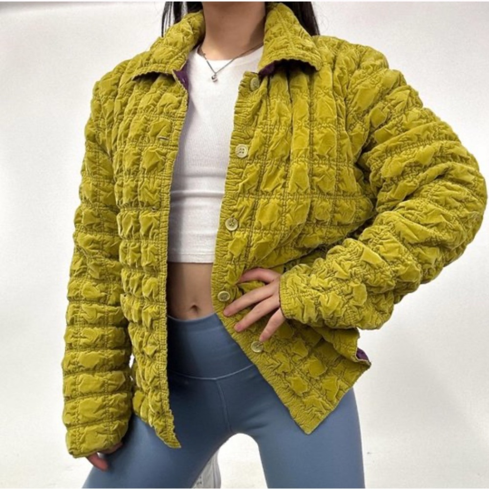 Women's reversible  Quilted Jacket in Olive Green and purple